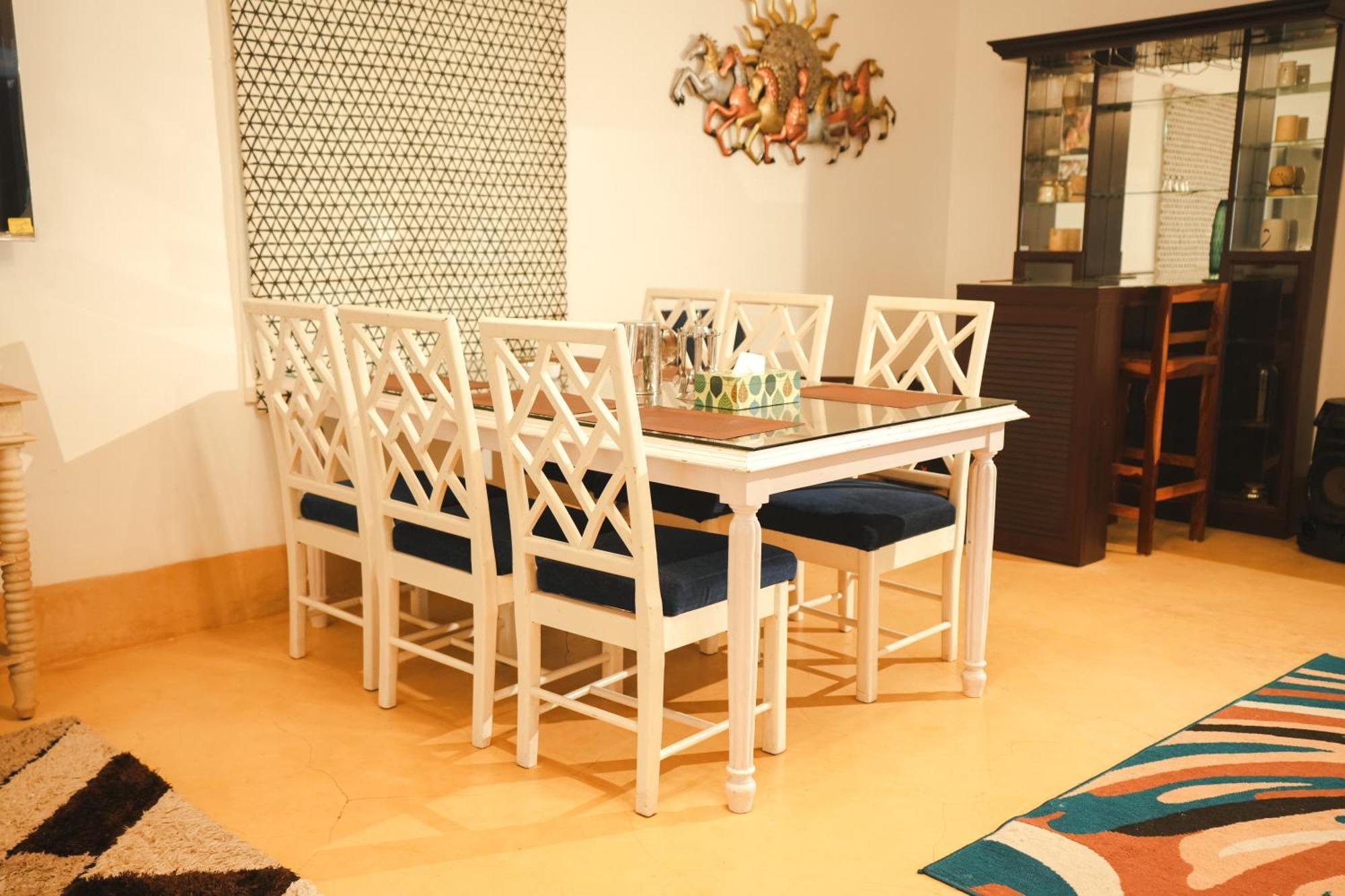Villa M - Solitude: Beachside Candolim Retreat with Pool Exterior photo