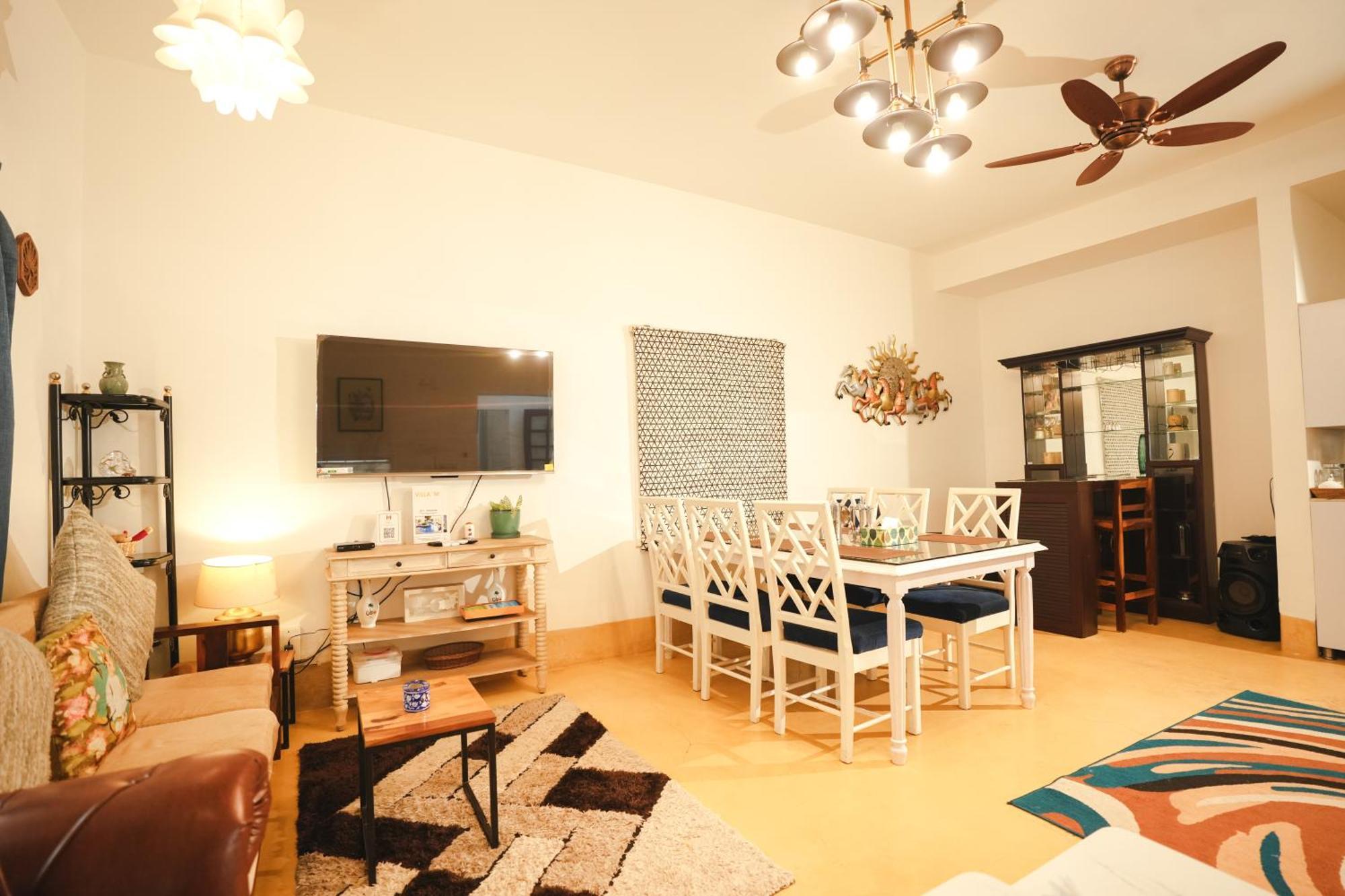 Villa M - Solitude: Beachside Candolim Retreat with Pool Exterior photo